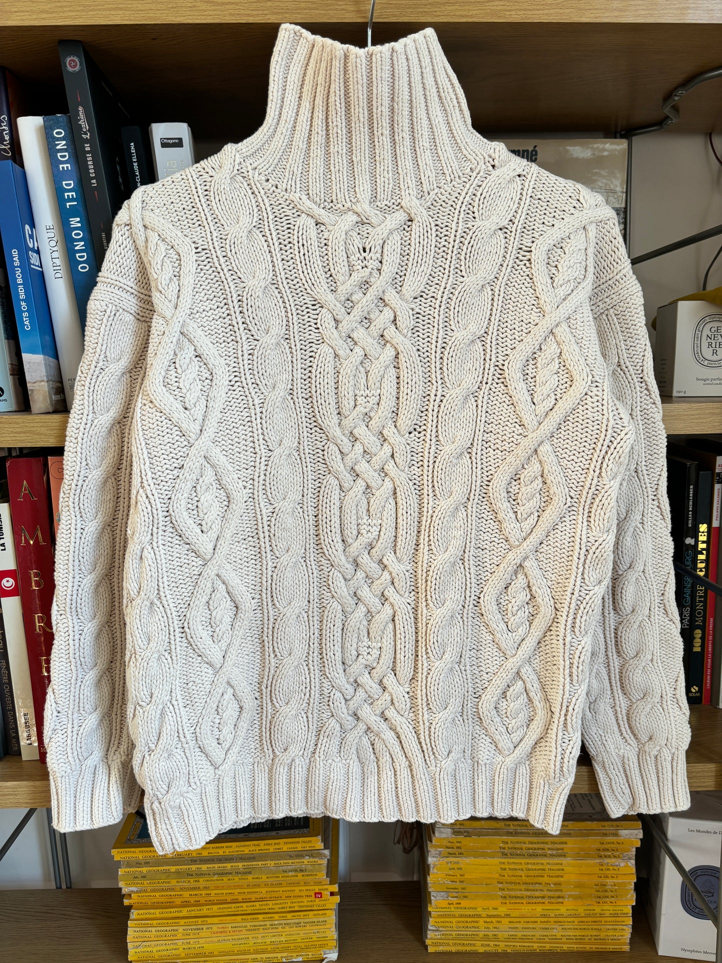 c.1990 Handknitted White Blue pullover