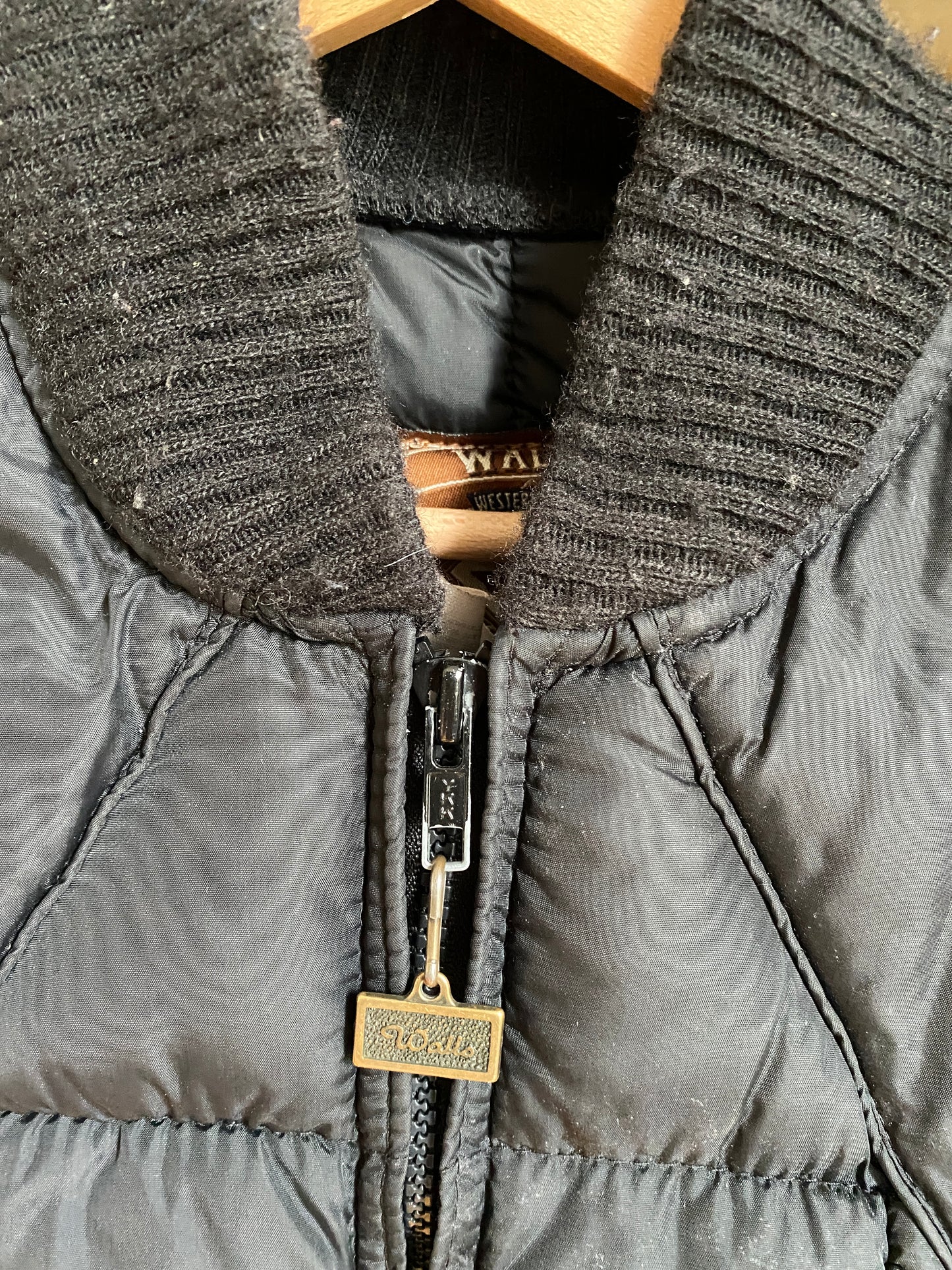 c.1990 Walls Outdoor Down Jacket Black