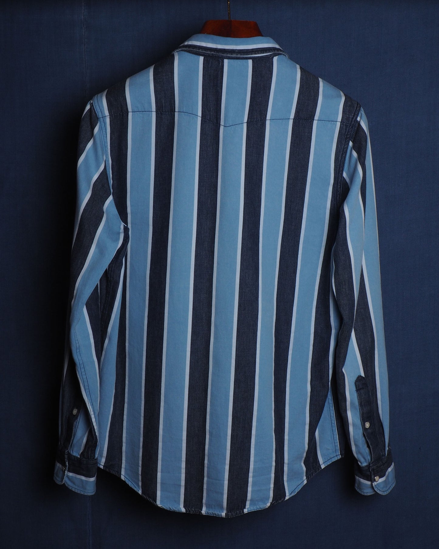 c.2000 Lee Striped Shirt