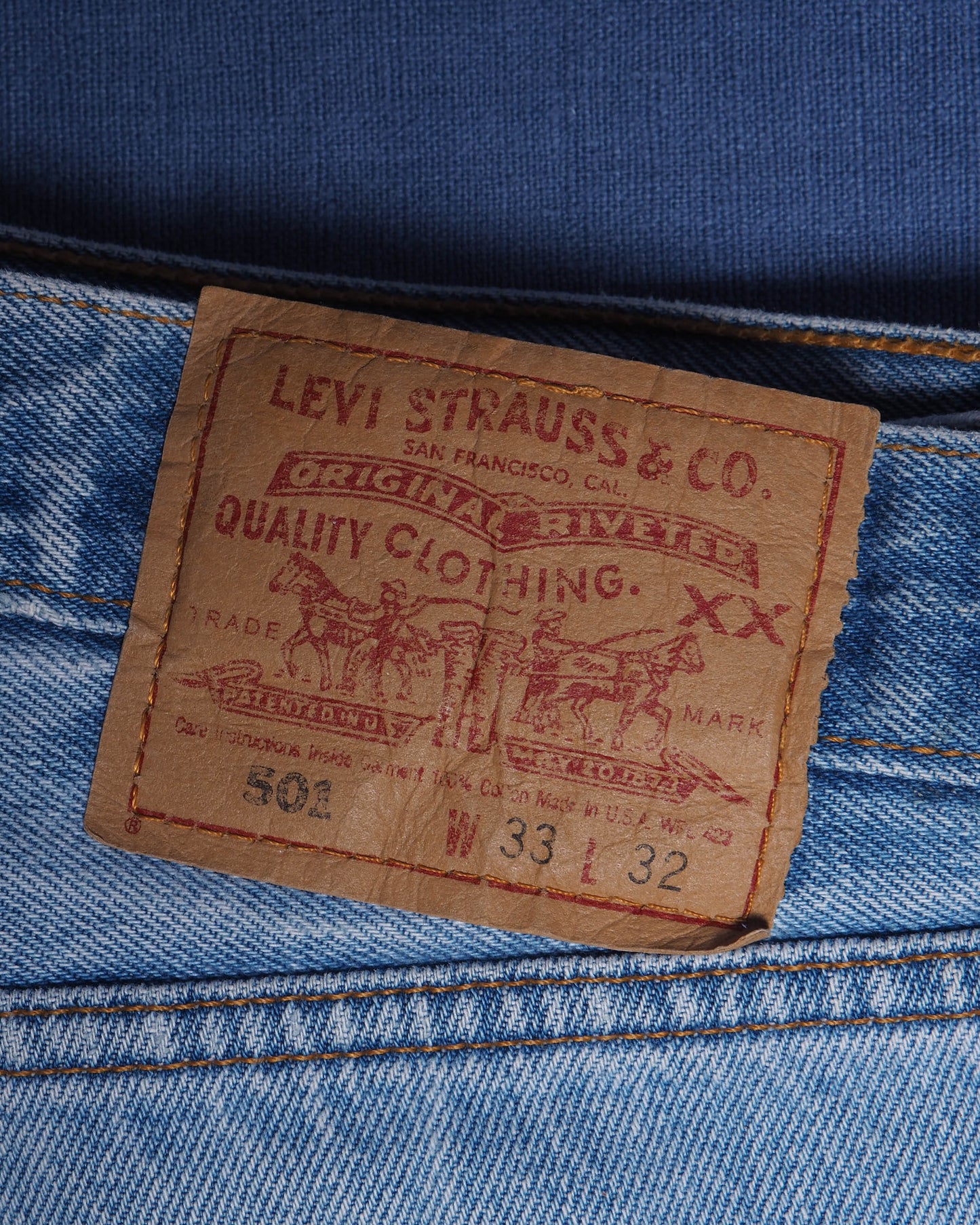 c.1990 Levi's 501 (33x32) Made in U.S.A