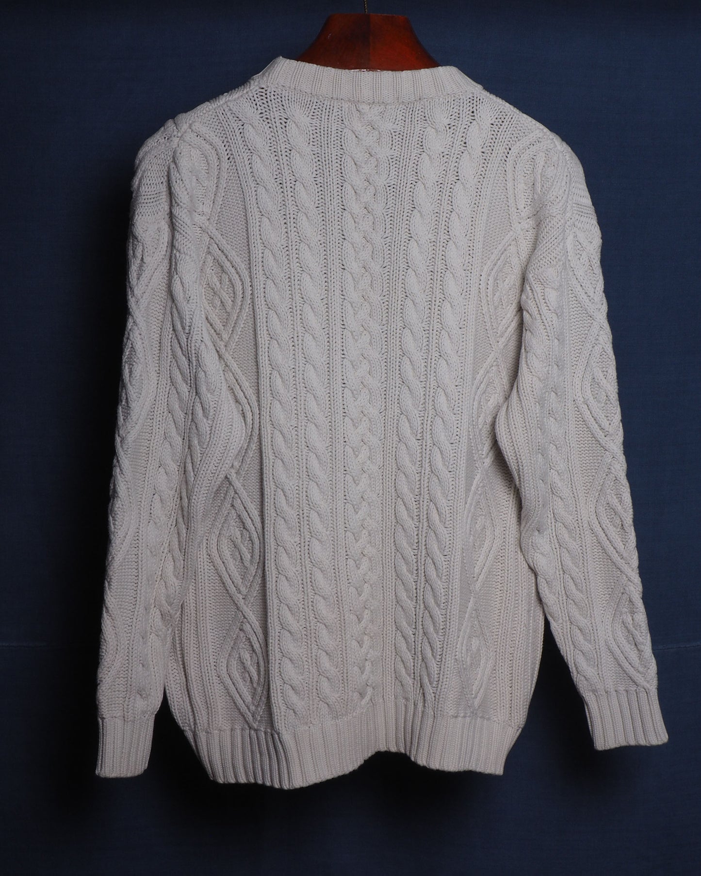 c.1980 Hand Knitted Blanc Bleu Pullover