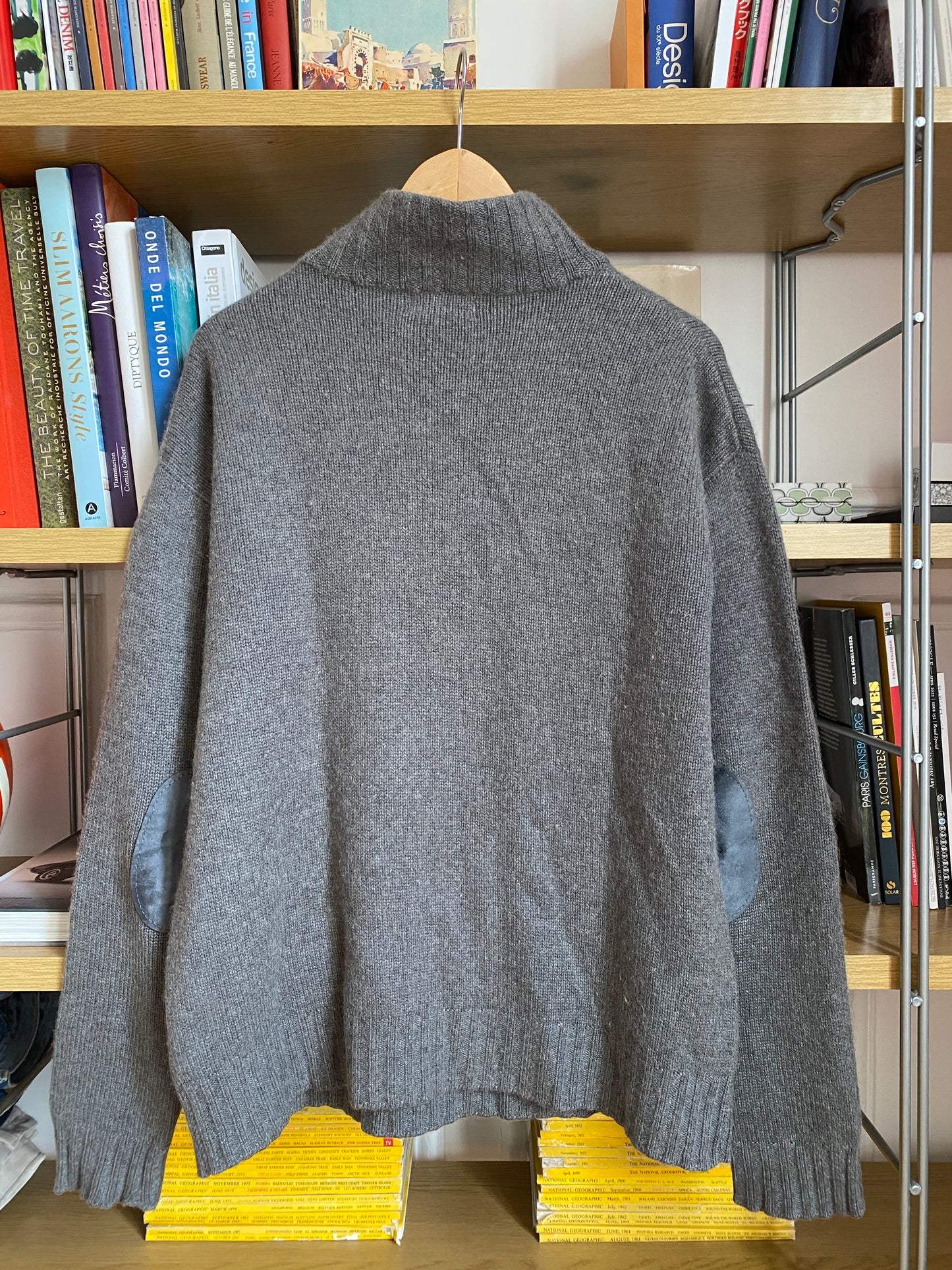 c.1990 Cashmere Blanc Bleu pullover