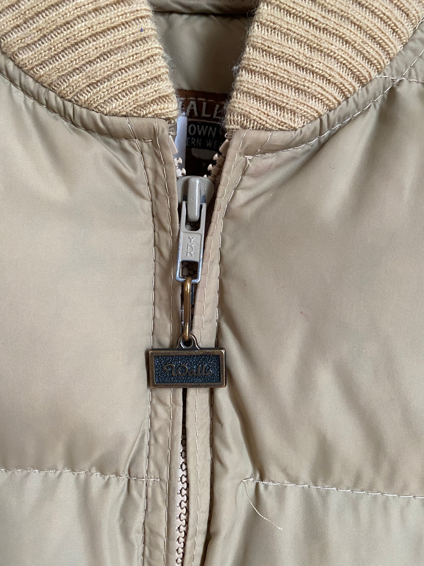 c.1990 Walls Outdoor Down Jacket Cream