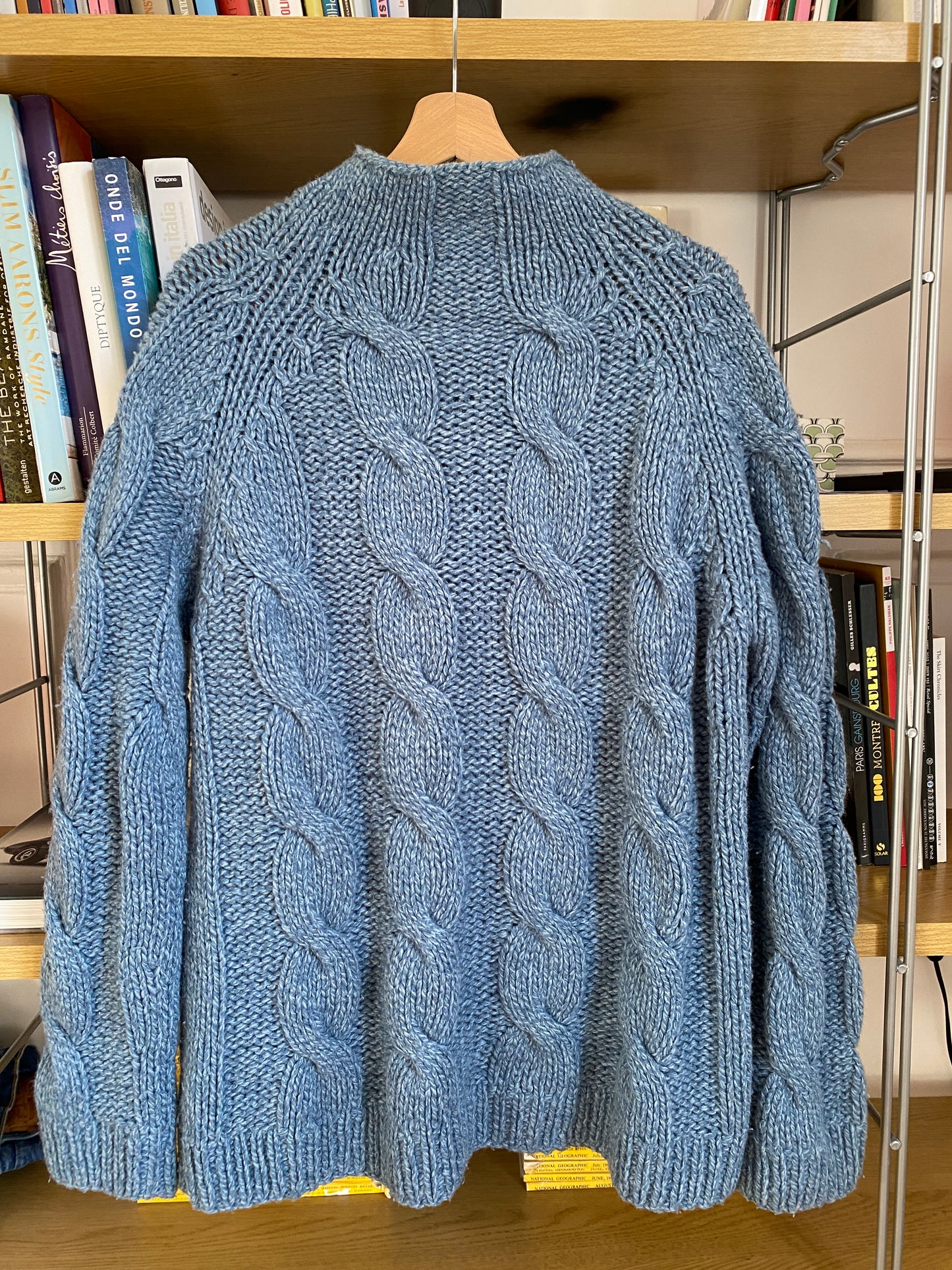 HandKnitted Bleu Blanc pullover