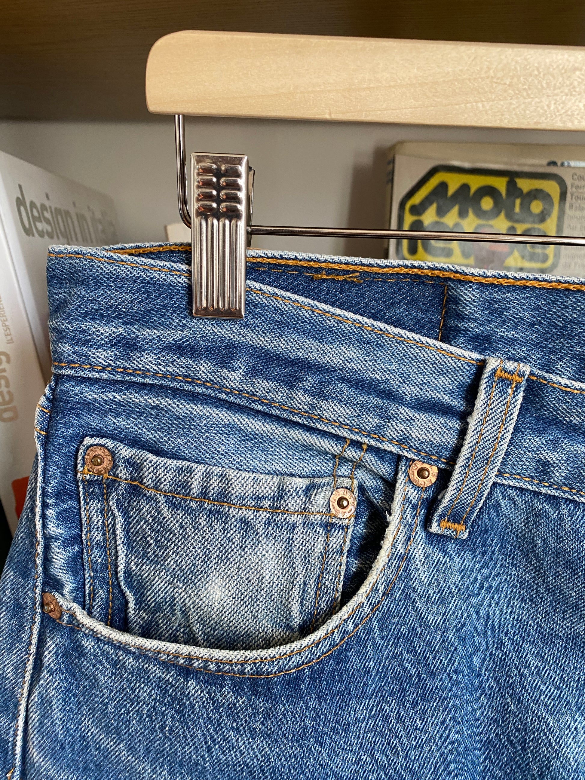 c.1990 Levi's 501 (34x34) Made in U.S.A