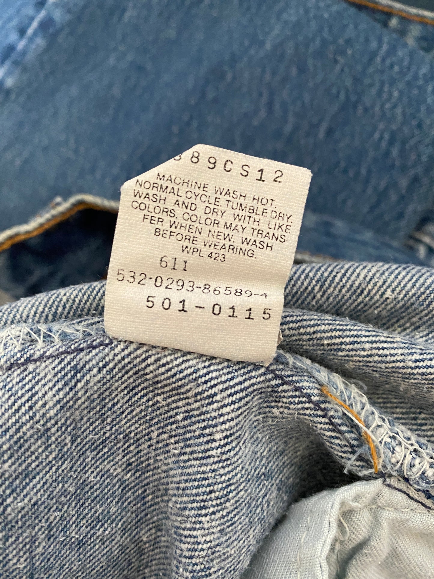 c.1980 Levi's 501 (33x34) Made in U.S.A