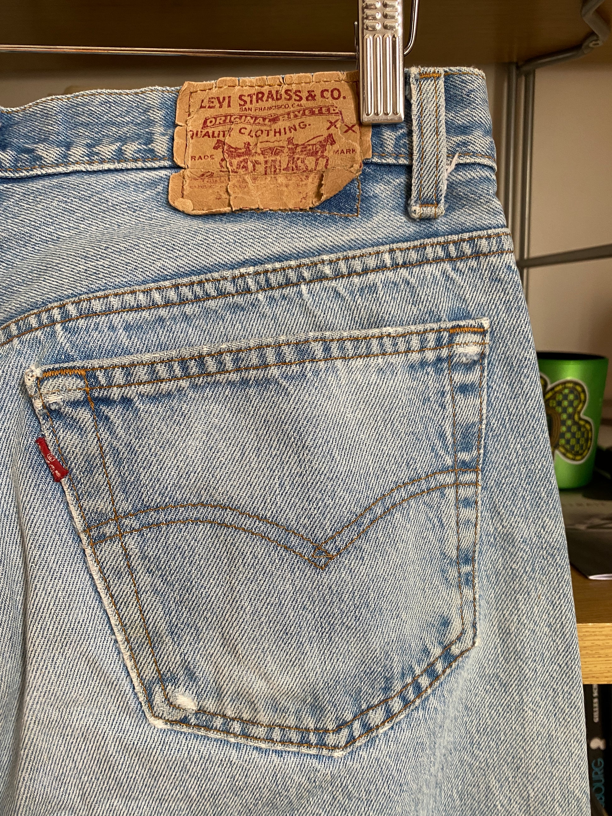 c.1980 Levi's 501 (34x34) Made in U.S.A