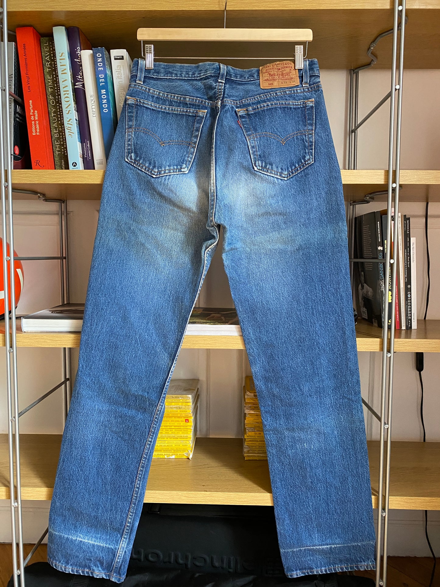 c.1980 Levi's 501 (33x34) Made in U.S.A