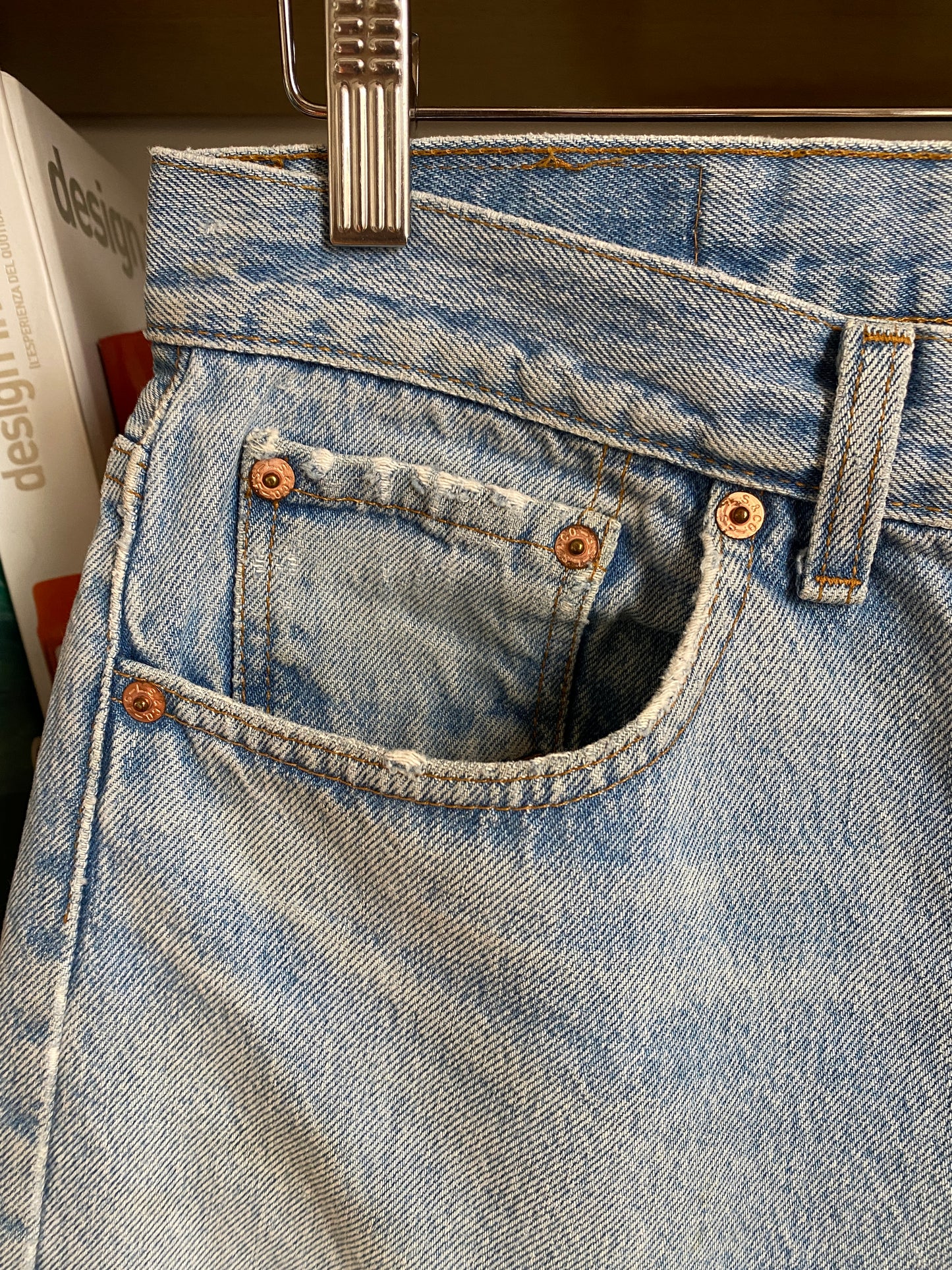 c.1980 Levi's 501 (34x34) Made in U.S.A