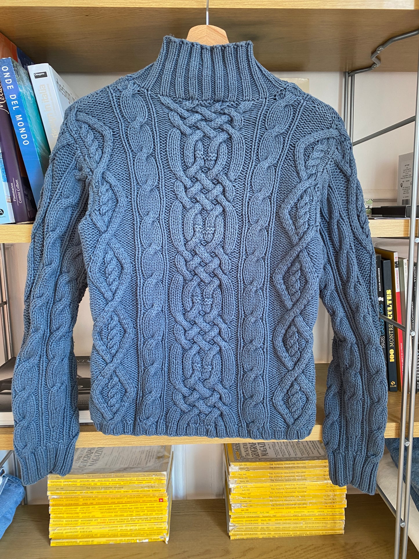 c.1990 Handknitted White Blue pullover