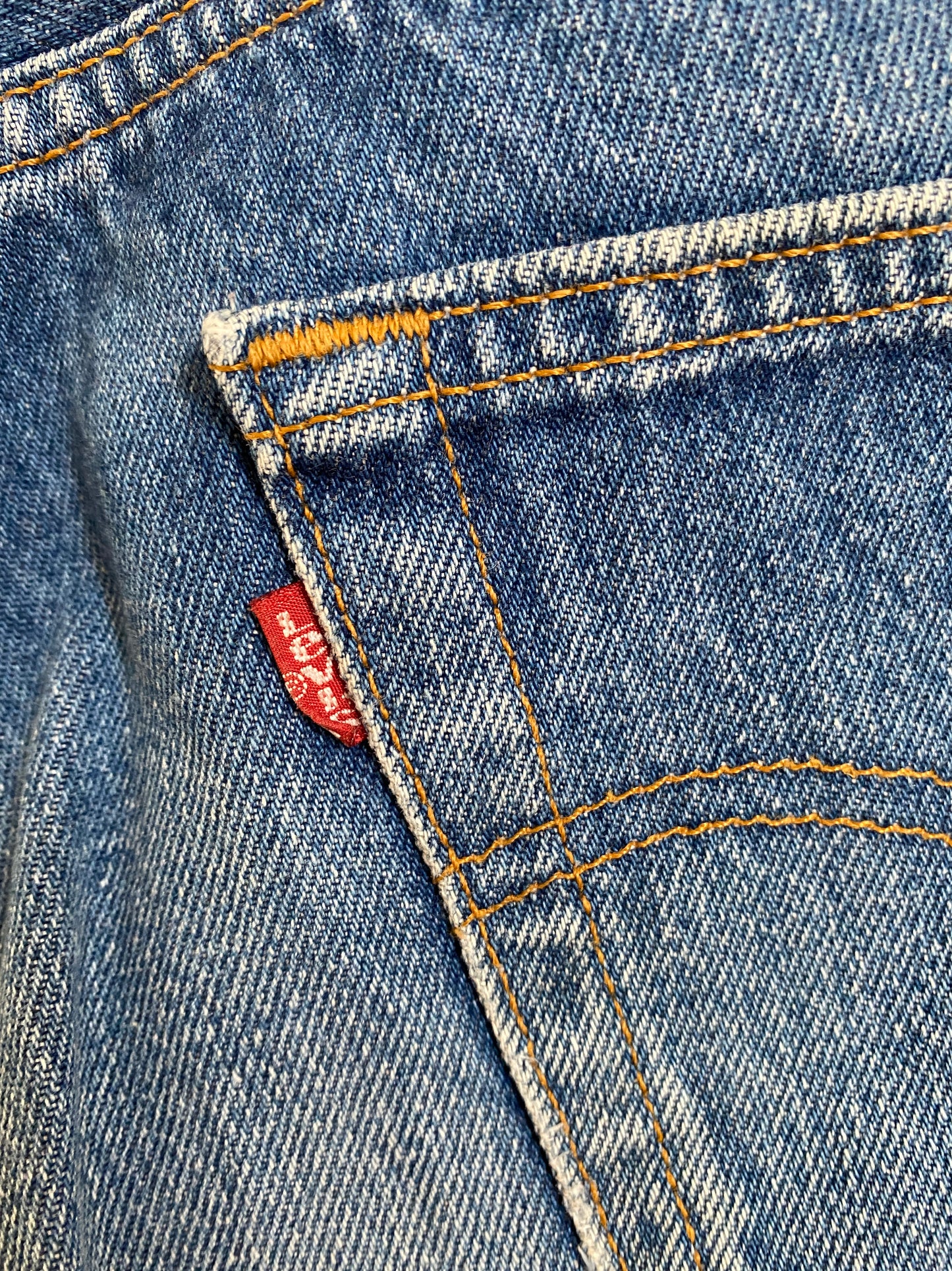 c.1990 Levi's 501 (34x34) Made in U.S.A