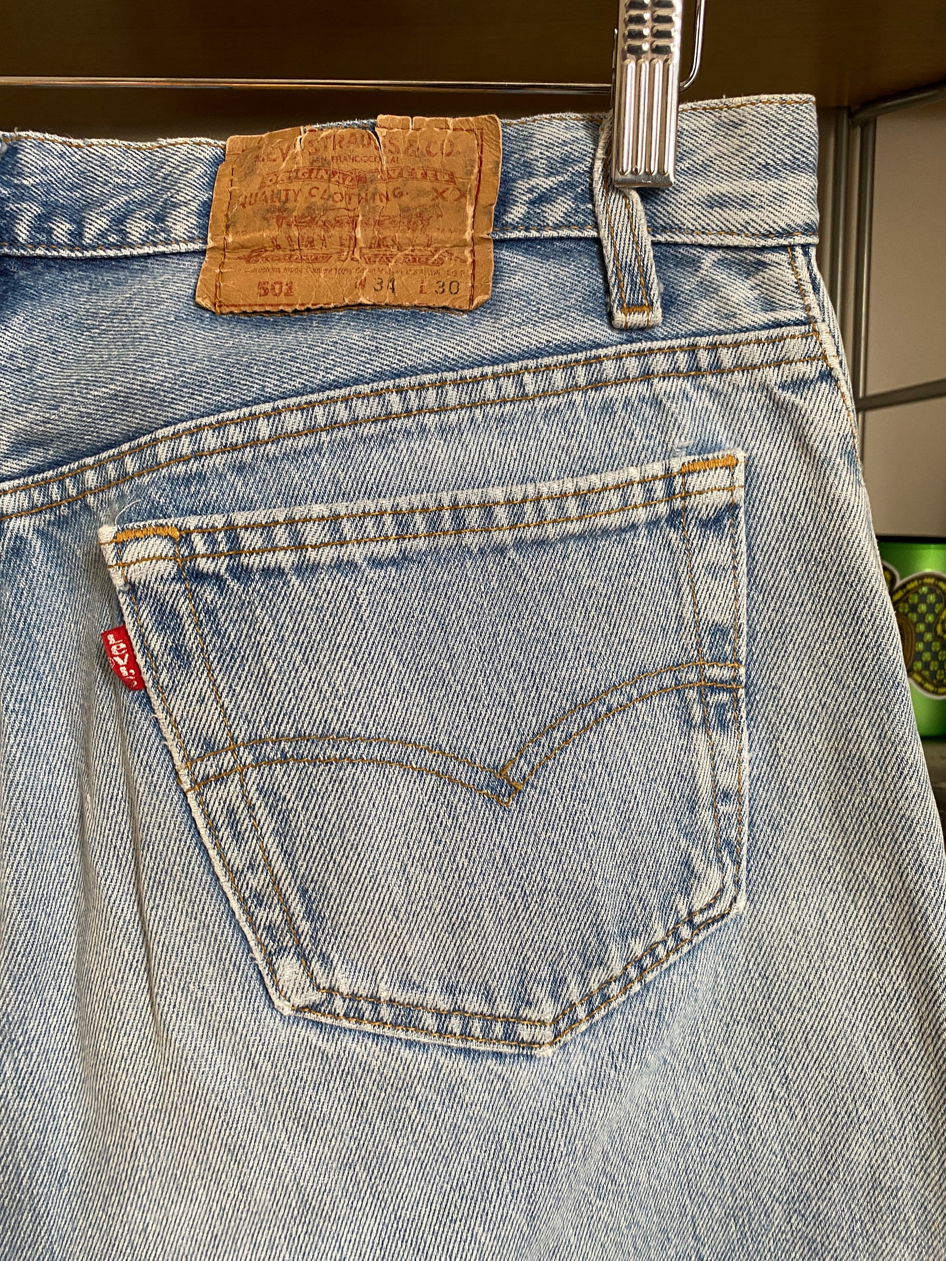 c.1990 Levi's 501 (34x30) Made in U.S.A